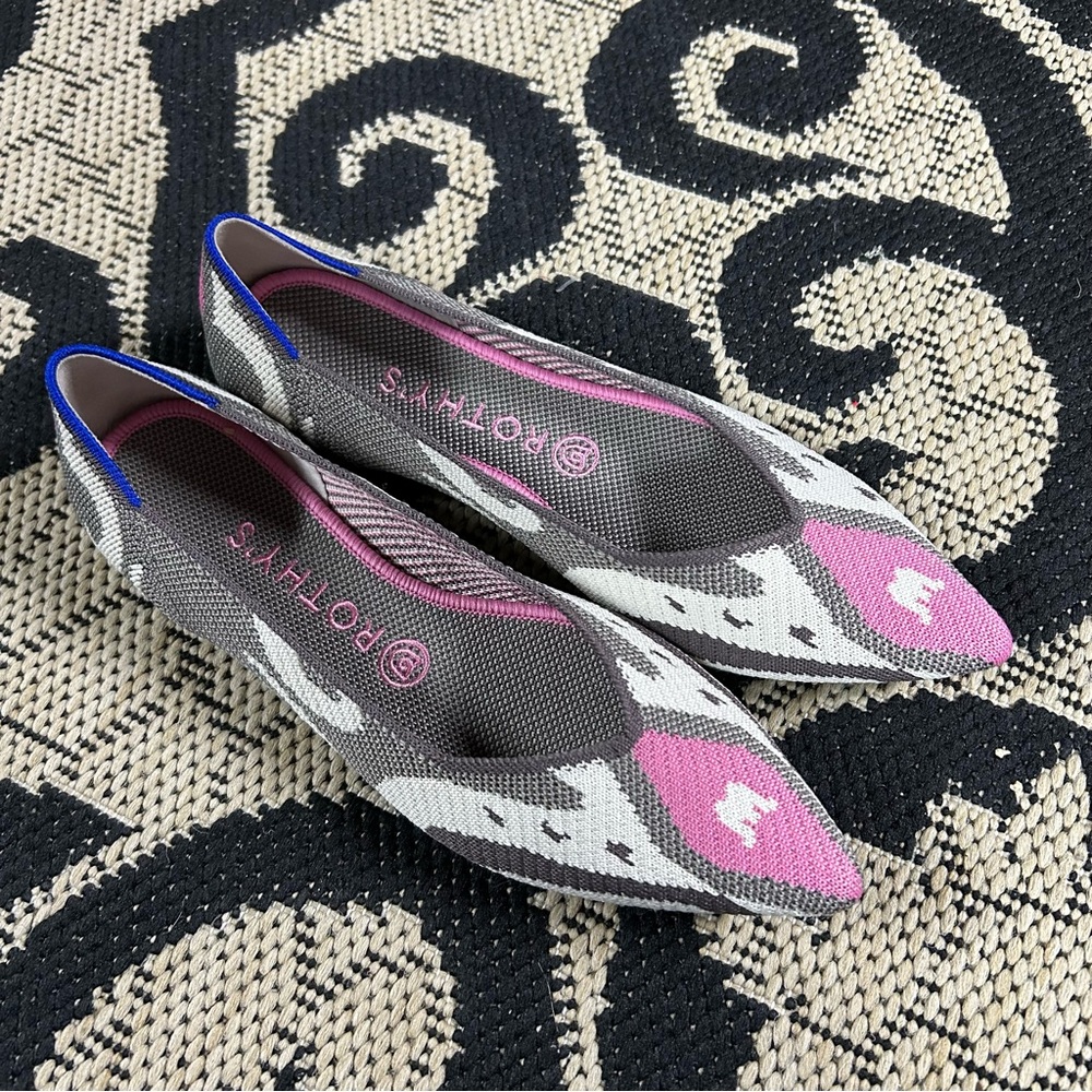 Rothy’s Moroccan Rose point 8.5